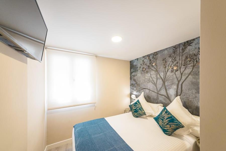 Hostal Plaza Boutique (Adults Only) Сарагоса Экстерьер фото